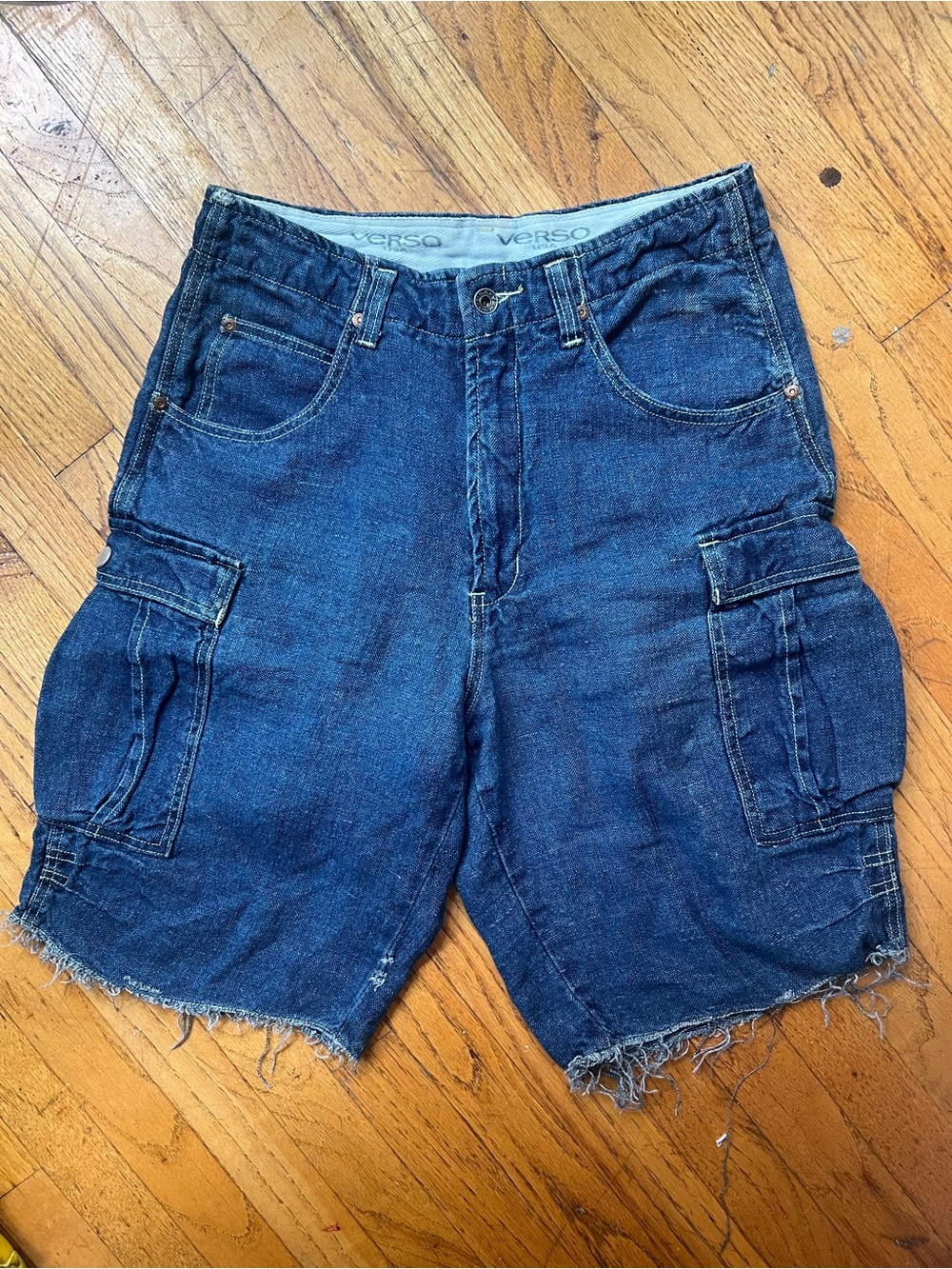 Vintage 90s Verso cargo shorts